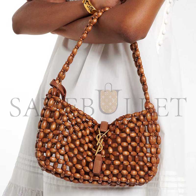 YSL LE 5 À 7 WOODEN BEADED HANDBAG 862997KAAAZ9384 (21*15*6cm)